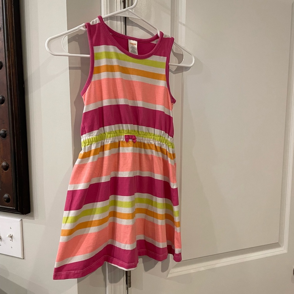 Girls dress